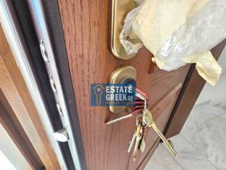 ★ ΝΕΟΔΜΗΤΟ ★ Με κλειστό πάρκινγκ 25 τ.μ. ★ Πετρέλαιο - Ηλιακός ★