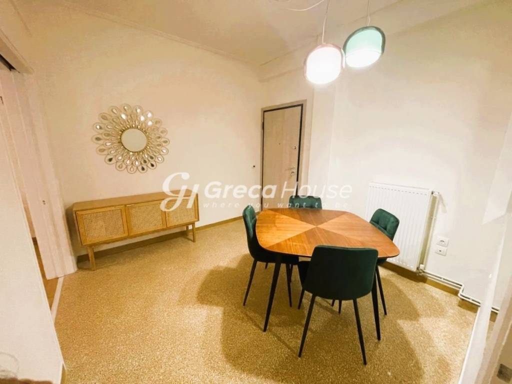 Ανακαινισμένο διαμέρισμα προς Πώληση στο Παγκράτι