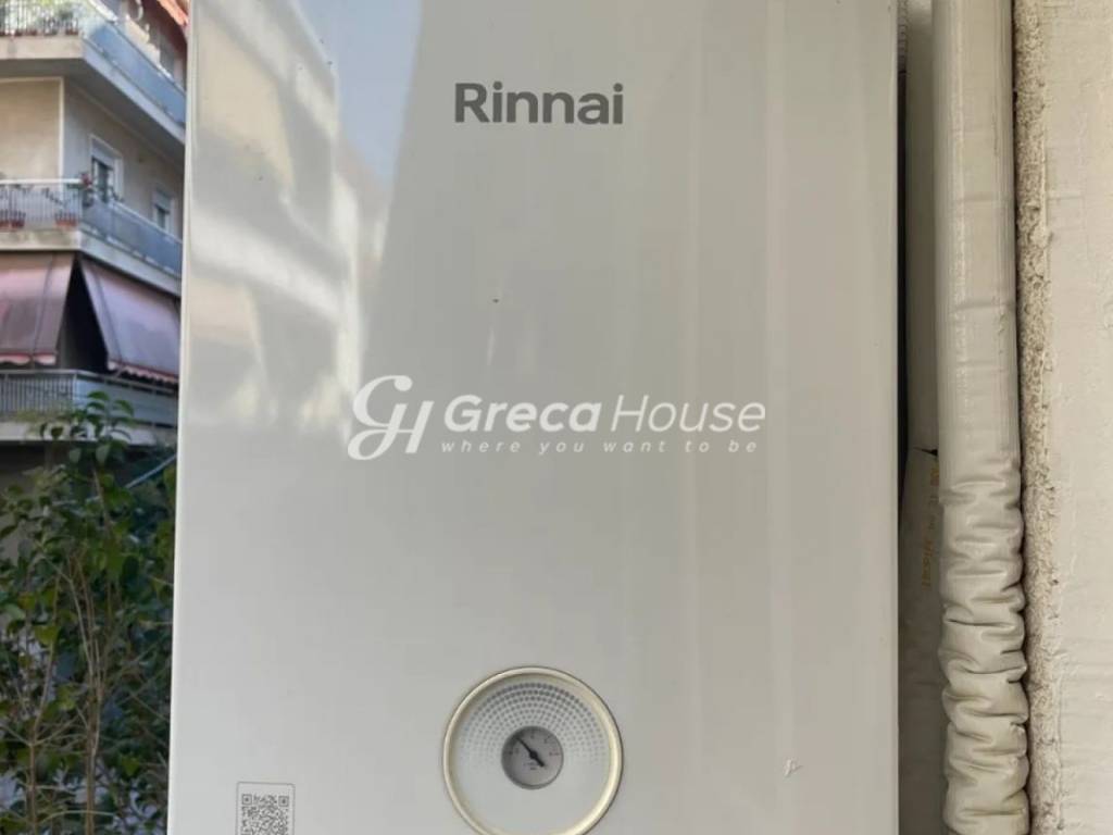 Ανακαινισμένο διαμέρισμα προς Πώληση στο Παγκράτι