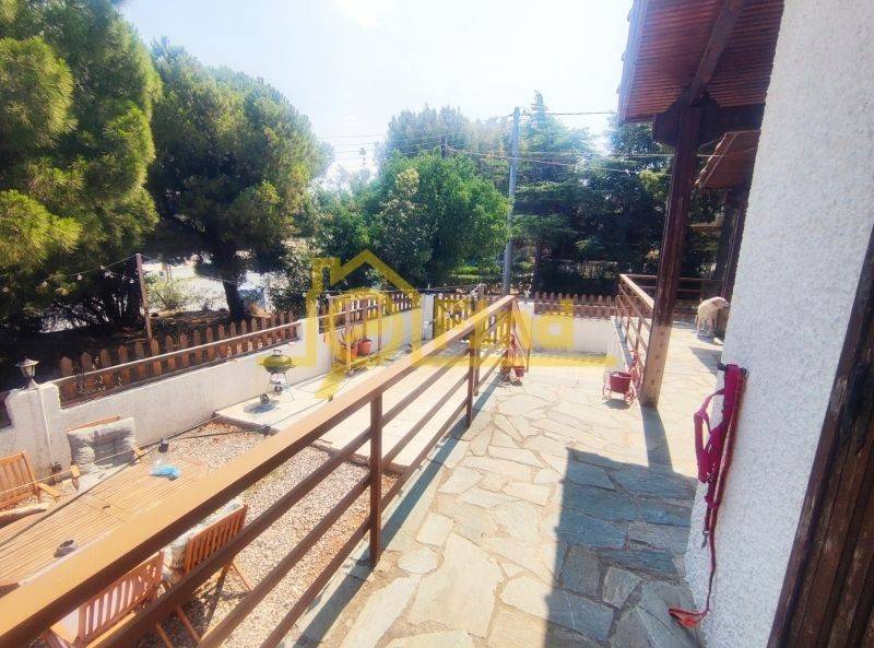 Θέα από μπαλκόνι