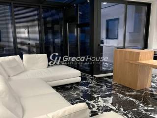 Ρετιρέ προς Πώληση στο Κολωνάκι με Πισίνα &amp; Jacuzzi