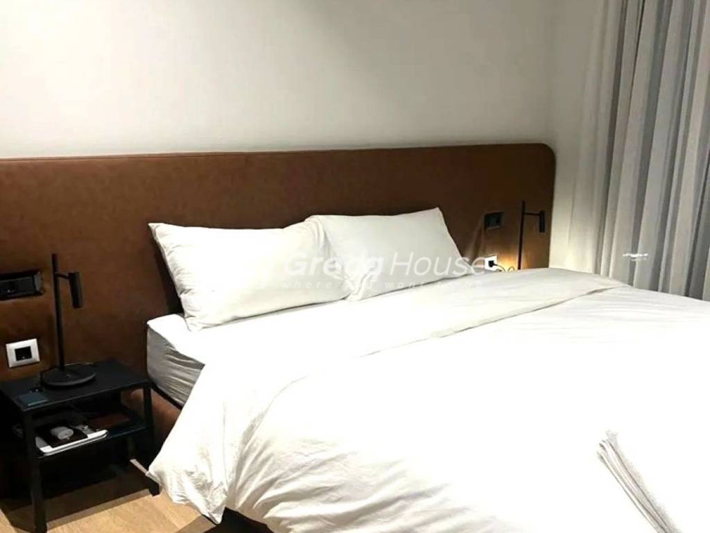 Ρετιρέ προς Πώληση στο Κολωνάκι με Πισίνα &amp; Jacuzzi