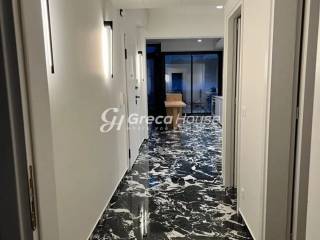 Ρετιρέ προς Πώληση στο Κολωνάκι με Πισίνα &amp; Jacuzzi