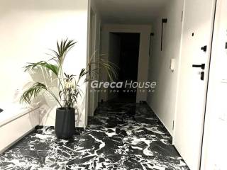 Ρετιρέ προς Πώληση στο Κολωνάκι με Πισίνα &amp; Jacuzzi