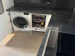 Ανακαινισμένο Διαμέρισμα προς Πώληση στο Παγκράτι