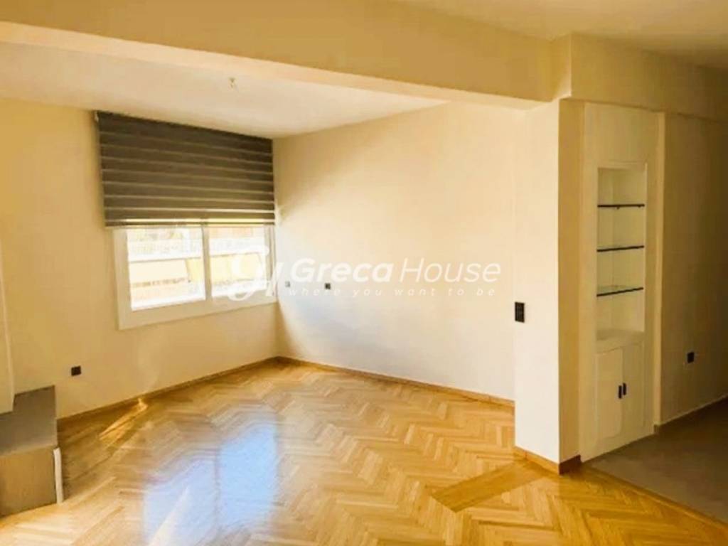 Ανακαινισμένο Διαμέρισμα προς Πώληση στο Παγκράτι