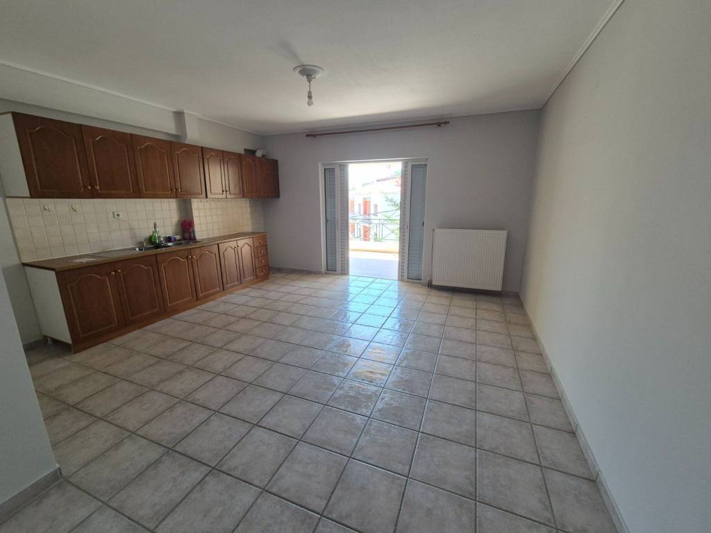 ΣΑΛΟΝΙ-KOYZINA