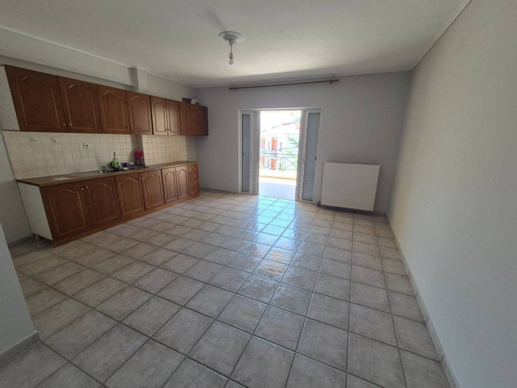 ΣΑΛΟΝΙ-KOYZINA