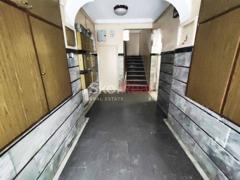 Είσοδος οικοδομής