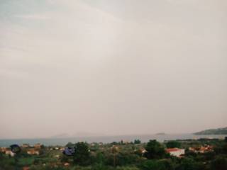 Excellent seaside parcel in Porto Heliin Petrothalasa area