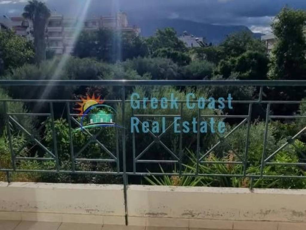 Θέα απο μπαλκόνι