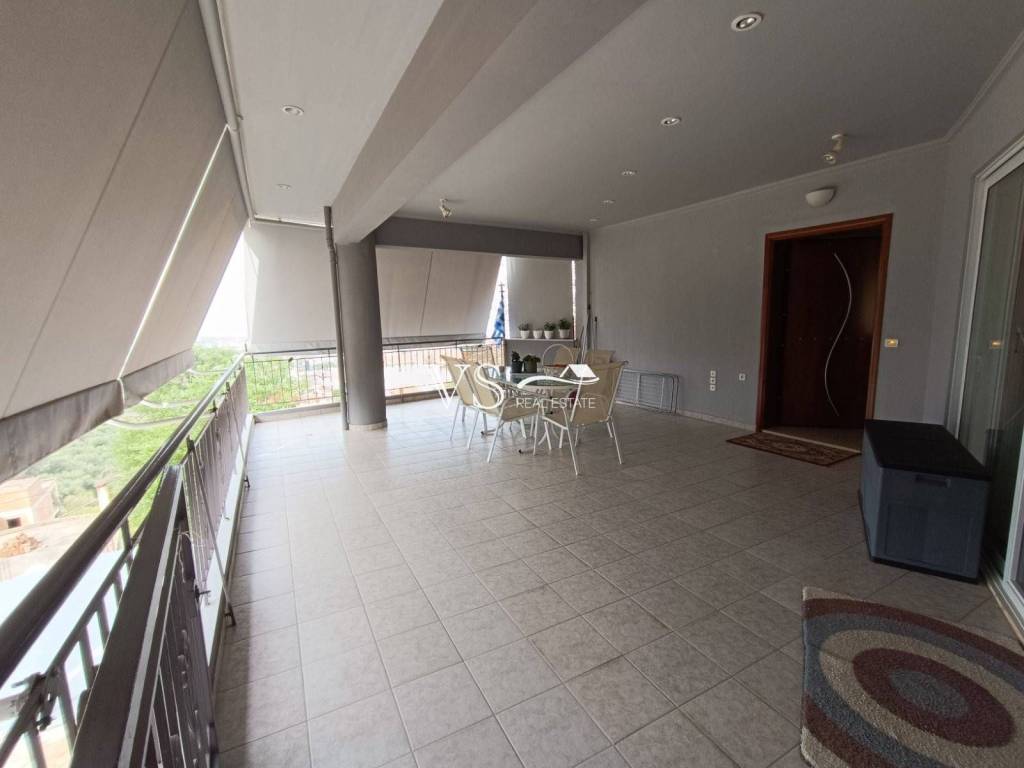 Θέα απο μπαλκόνι