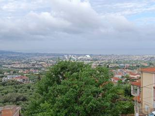 Θέα απο μπαλκόνι