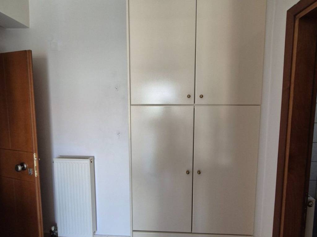 ΣΑΛΟΝΙ-ΥΠΝΟΔΩΜΑΤΙΟ