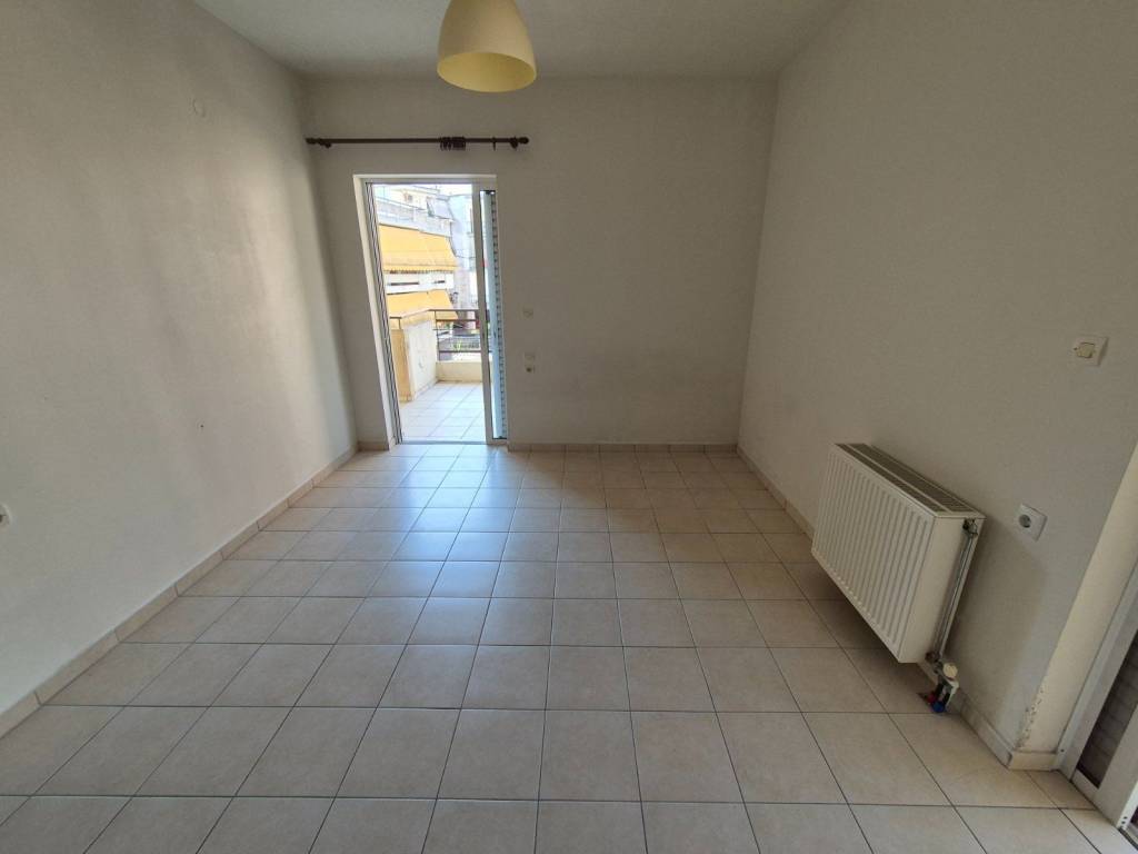 ΣΑΛΟΝΙ-ΥΠΝΟΔΩΜΑΤΙΟ