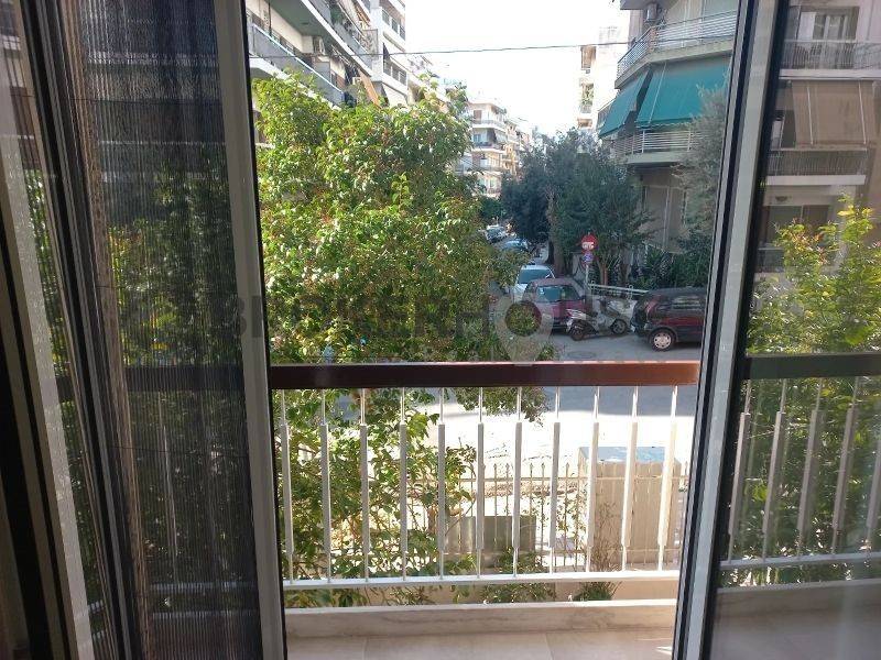 Θέα από μπαλκόνι,Μπαλκόνι