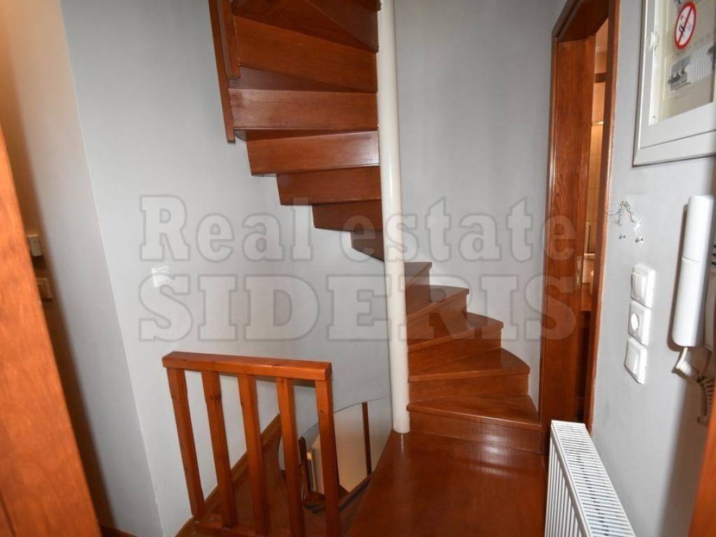 Εσωτερική σκάλα