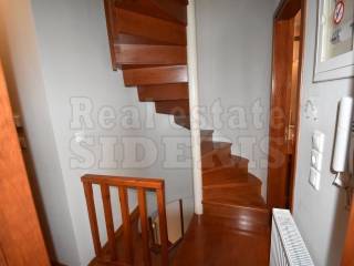 Εσωτερική σκάλα