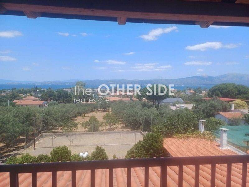 Θέα από μπαλκόνι