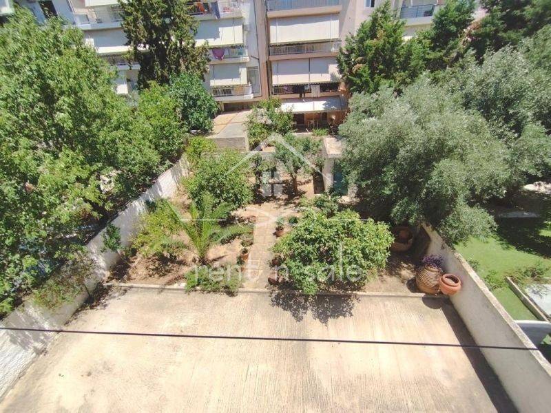 Θέα από μπαλκόνι