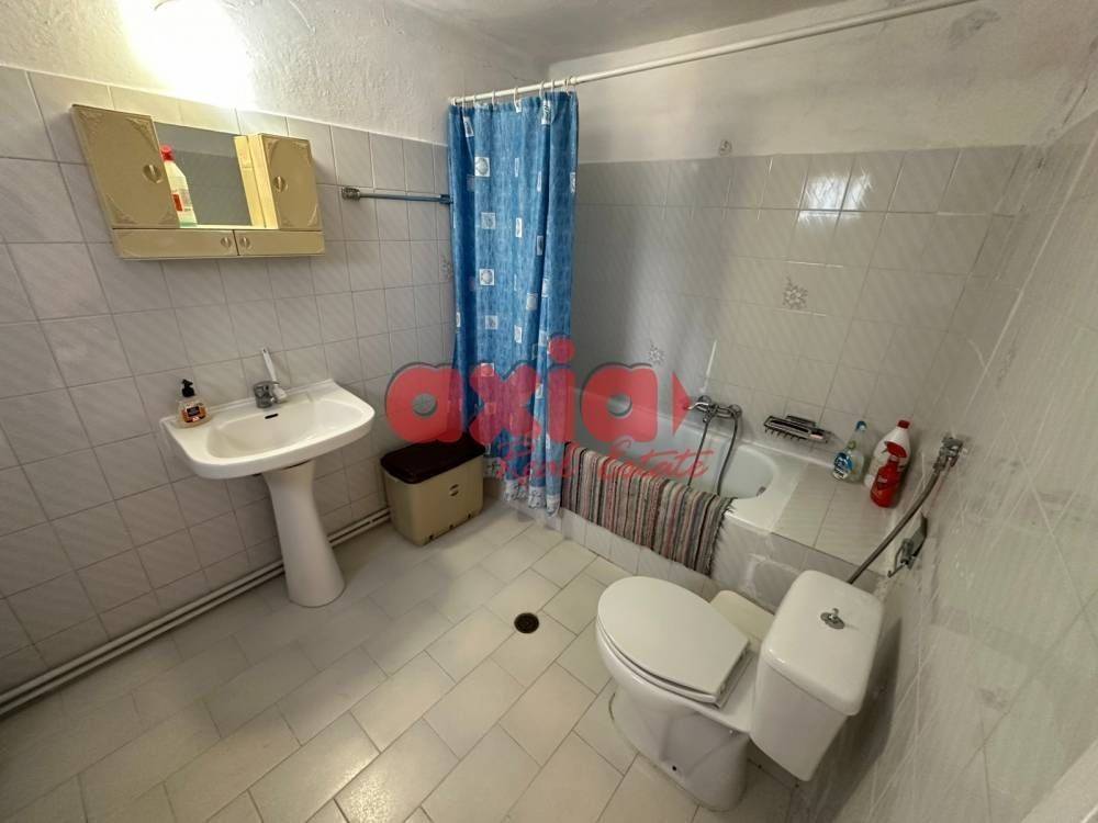 Χρυσούπολη, Ερατεινό: Πωλείται ανακαινισμένη διαμπερής