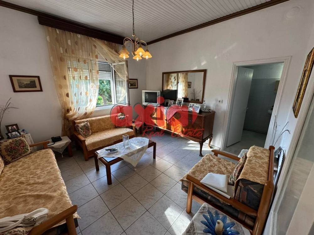 Χρυσούπολη, Ερατεινό: Πωλείται ανακαινισμένη διαμπερής