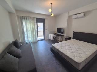 ΣΑΛΟΝΙ-ΥΠΝΟΔΩΜΑΤΙΟ