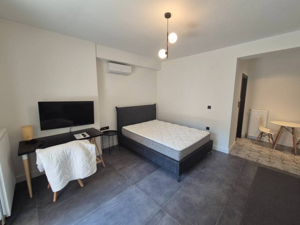 ΣΑΛΟΝΙ-ΥΠΝΟΔΩΜΑΤΙΟ