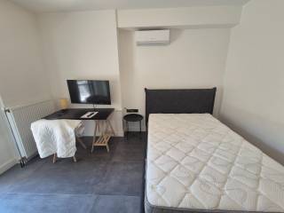 ΣΑΛΟΝΙ-ΥΠΝΟΔΩΜΑΤΙΟ