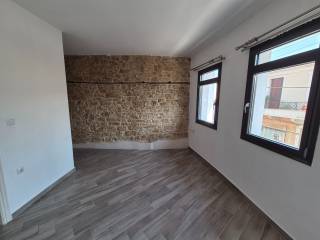 ΣΑΛΟΝΙ-ΥΠΝΟΔΩΜΑΤΙΟ