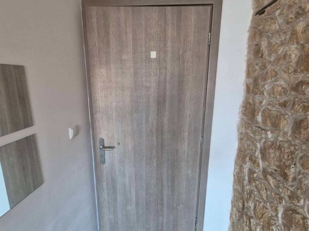 ΠΟΡΤΑ ΑΣΦΑΛΕΙΑΣ