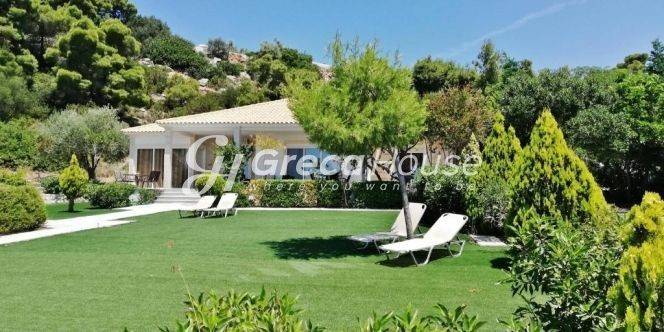 Beachfront Villa For Sale In Greece