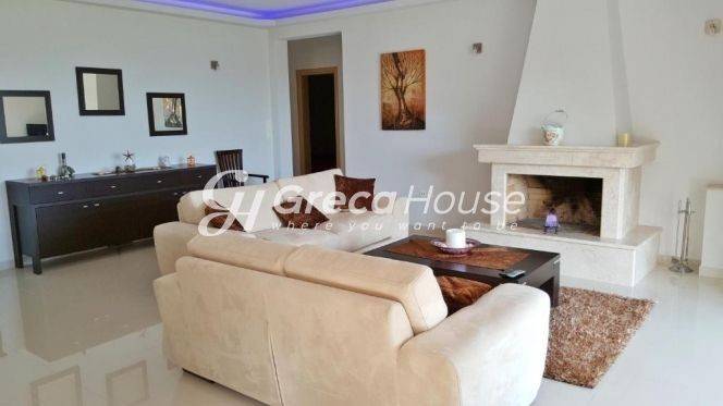 Beachfront Villa For Sale In Greece