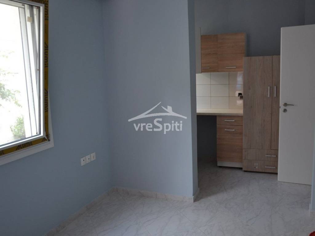 ΚΟΥΖΙΝΑ-ΥΠΝΟΔΩΜΑΤΙΟ