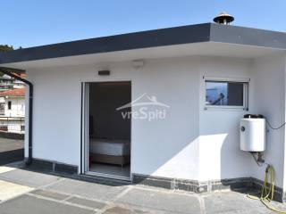 ΕΞΩΤΕΡΙΚΗ ΑΠΟΨΗ