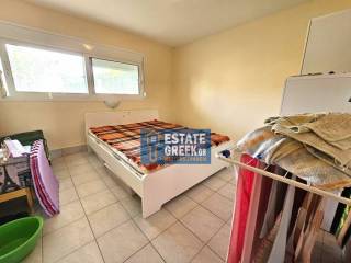 ★ 2 υπνοδωμάτια ★ Πλήρως επιπλωμένο ★ Ιδανικό και για Airbnb ★ Αυλή 20 τ.μ. ★ Πάρκινγκ ★ 