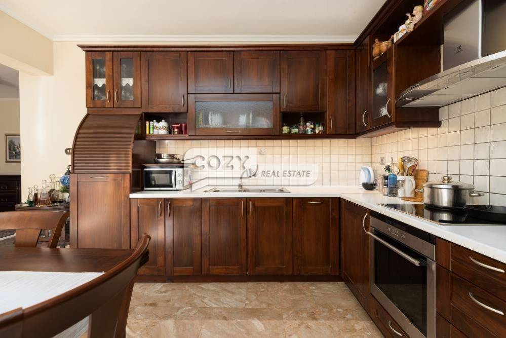 Σαλοκουζίνα