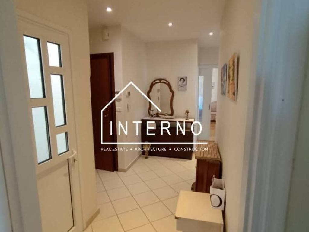 Διάδρομος 1ος όροφος