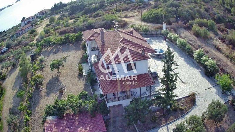 Θέα από μπαλκόνι