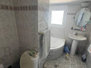 Μπάνιο 2ου ορόφου