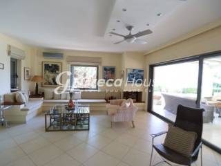 SEAVIEW VILLA WITH POOL FOR SALE IN ARGOLIDA