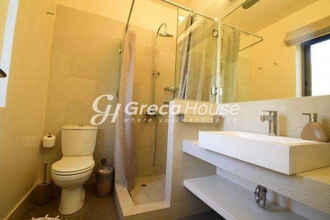 Seaside Villa with Pool for Sale in Argolis