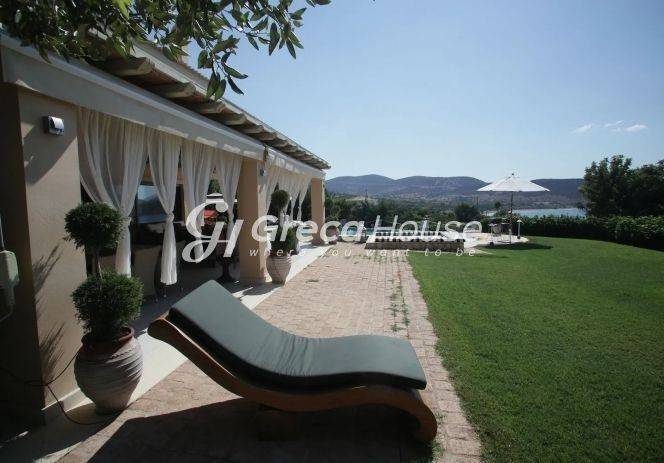 Seaside Villa with Pool for Sale in Argolis