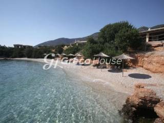 Seaside Villa with Pool for Sale in Argolis