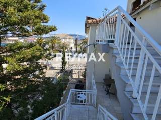 Θέα από μπαλκόνι