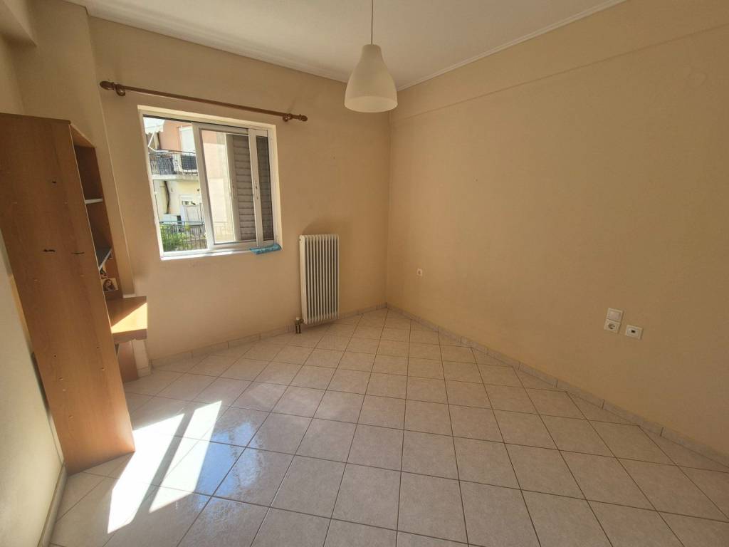 ΣΑΛΟΝΙ-ΥΠΝΟΔΩΜΑΤΙΟ