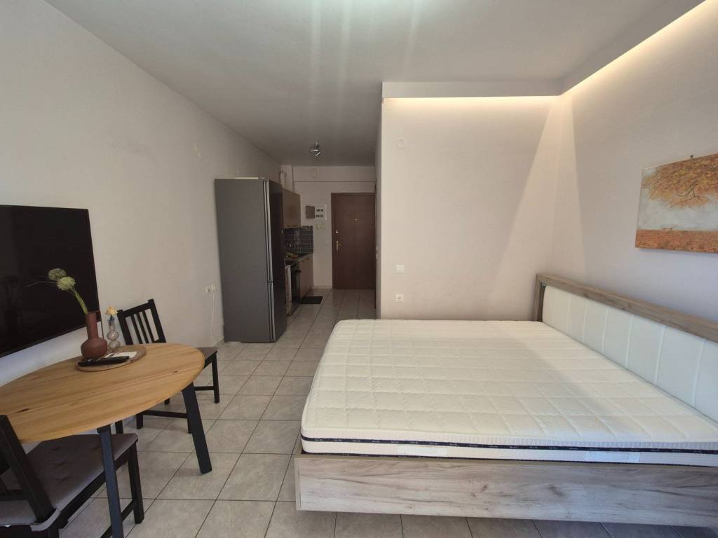 ΣΑΛΟΝΙ-ΥΠΝΟΔΩΜΑΤΙΟ