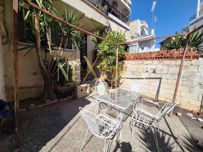 Θέα από μπαλκόνι