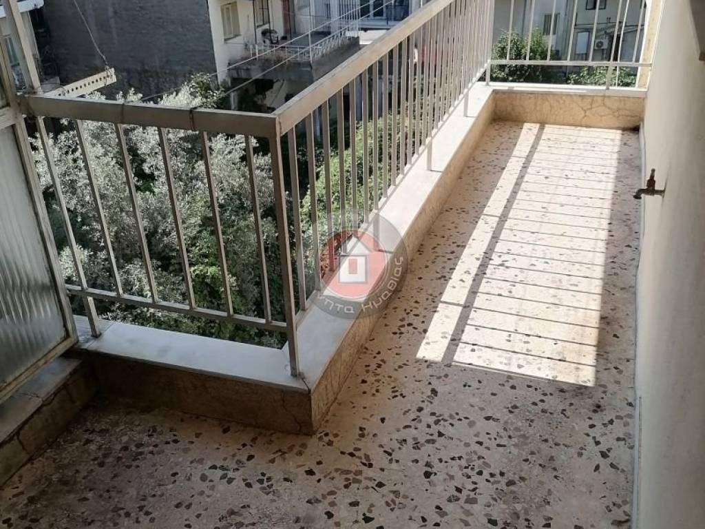 Θέα από μπαλκόνι