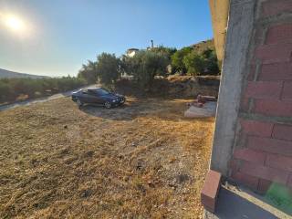 Newly built detached house on a plot of 2,500 sq.m.